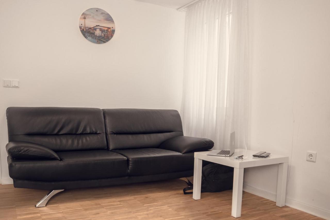 Altstadt Apartment Alisa Düsseldorf Kültér fotó