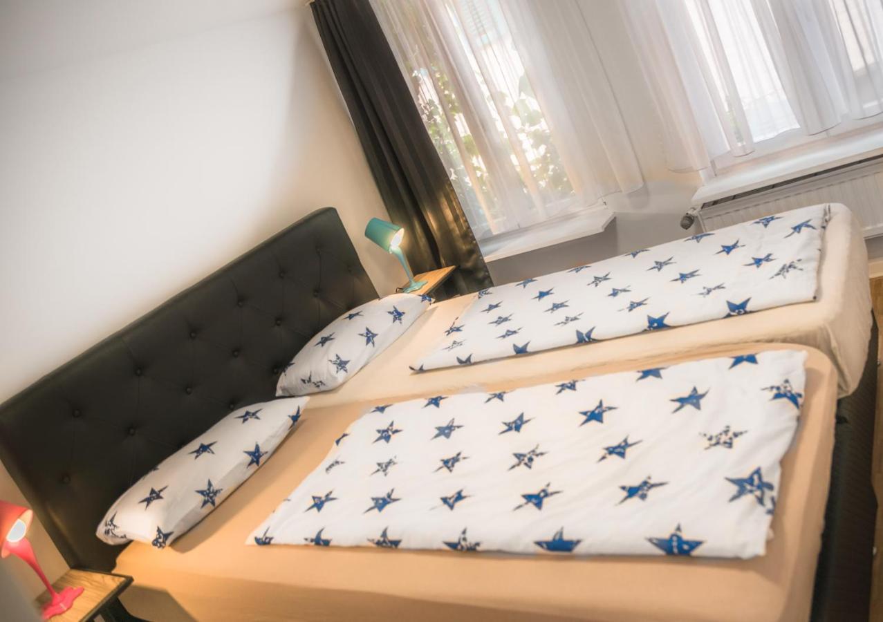 Altstadt Apartment Alisa Düsseldorf Kültér fotó